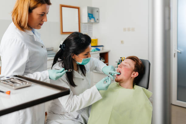 Best Emergency Root Canal Treatment in Rushvle, IL